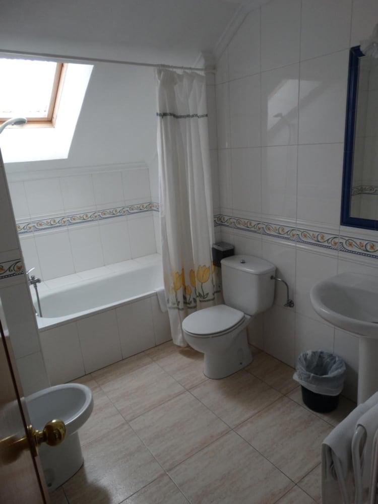 Hotel Los Juncos Noja Bagian luar foto