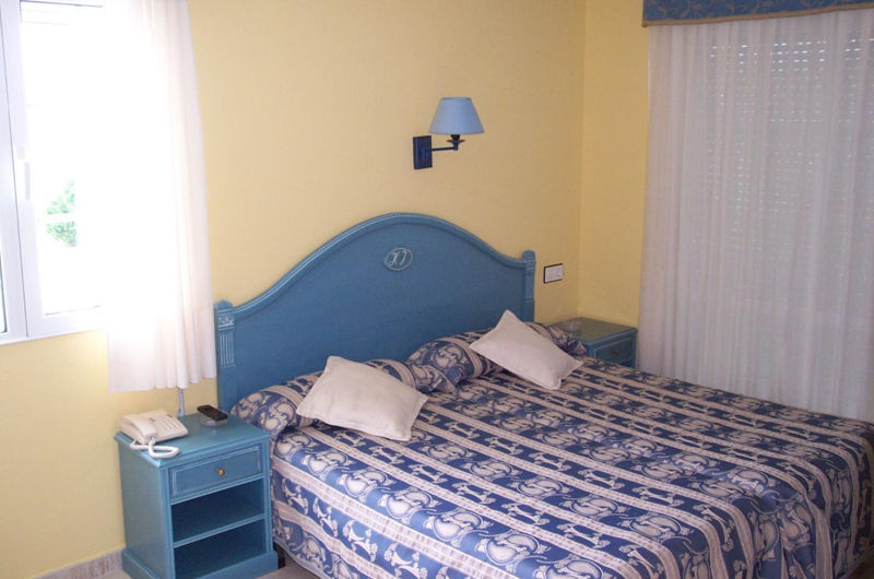 Hotel Los Juncos Noja Bagian luar foto
