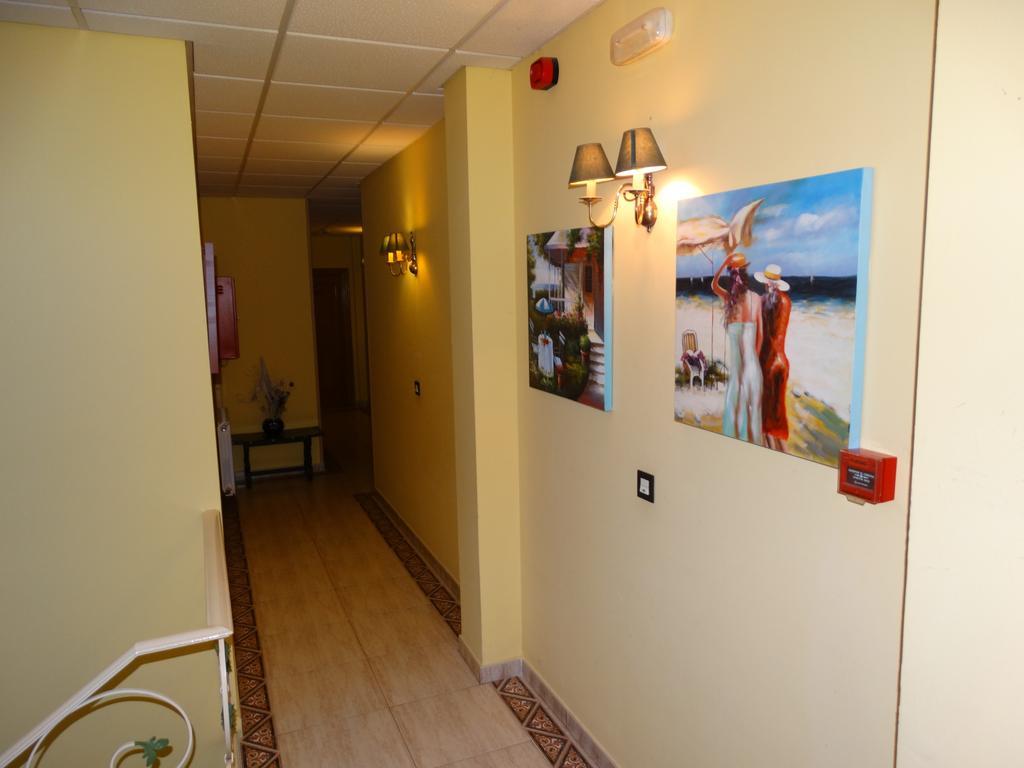 Hotel Los Juncos Noja Bagian luar foto